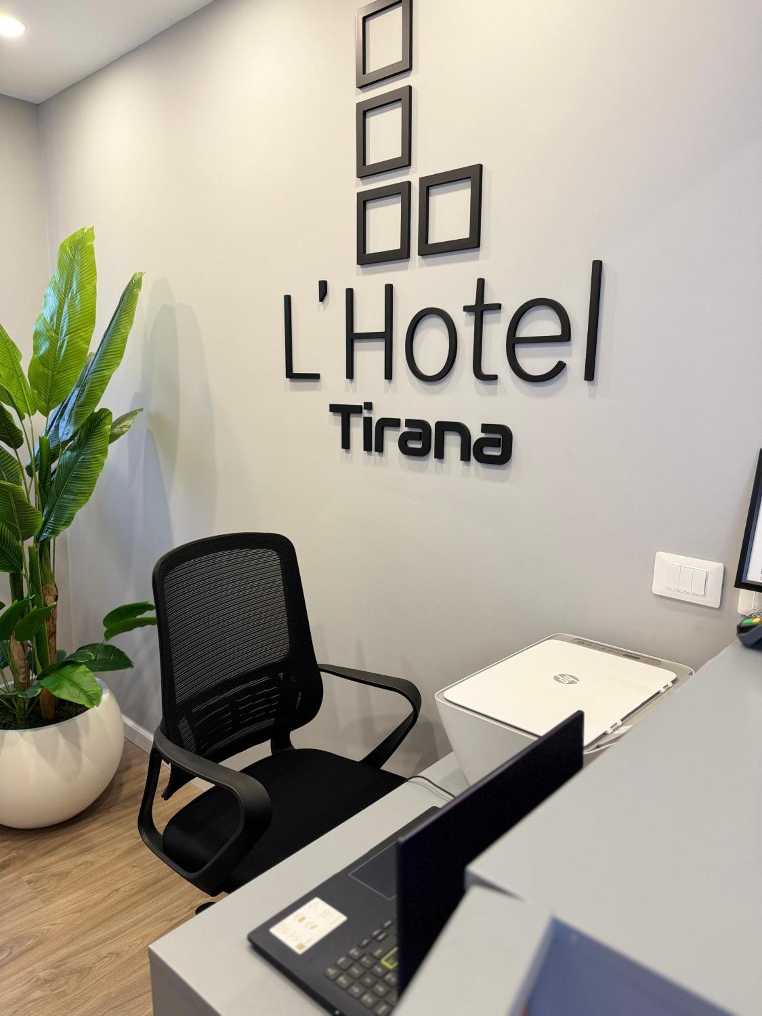 L'Hotel Tirana Extérieur photo